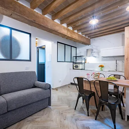 Guesthost - Bixio 29 4 And 6 * Parma