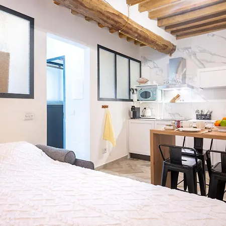 Apartman Guesthost - Bixio 29 4 And 6