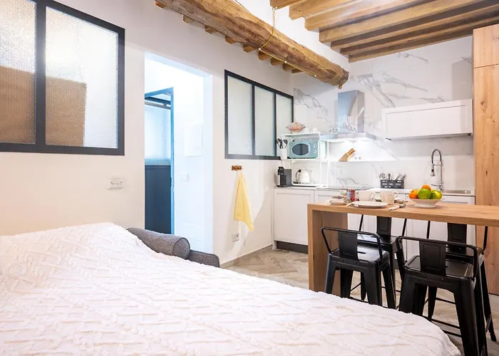 Apartment Guesthost - Bixio 29 4 And 6